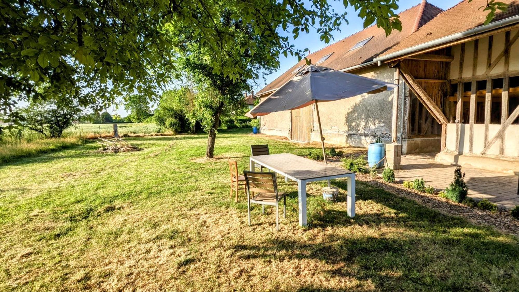 Appartement Prive Le Chardonnay, Jardin, Parking Buchères Dış mekan fotoğraf